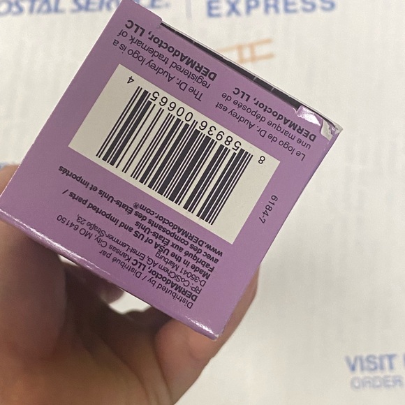 DERMAdoctor KP Duty Dermatologist Formulated Body Scrub, 8 fl oz / 237 ml - Picture 5 of 5